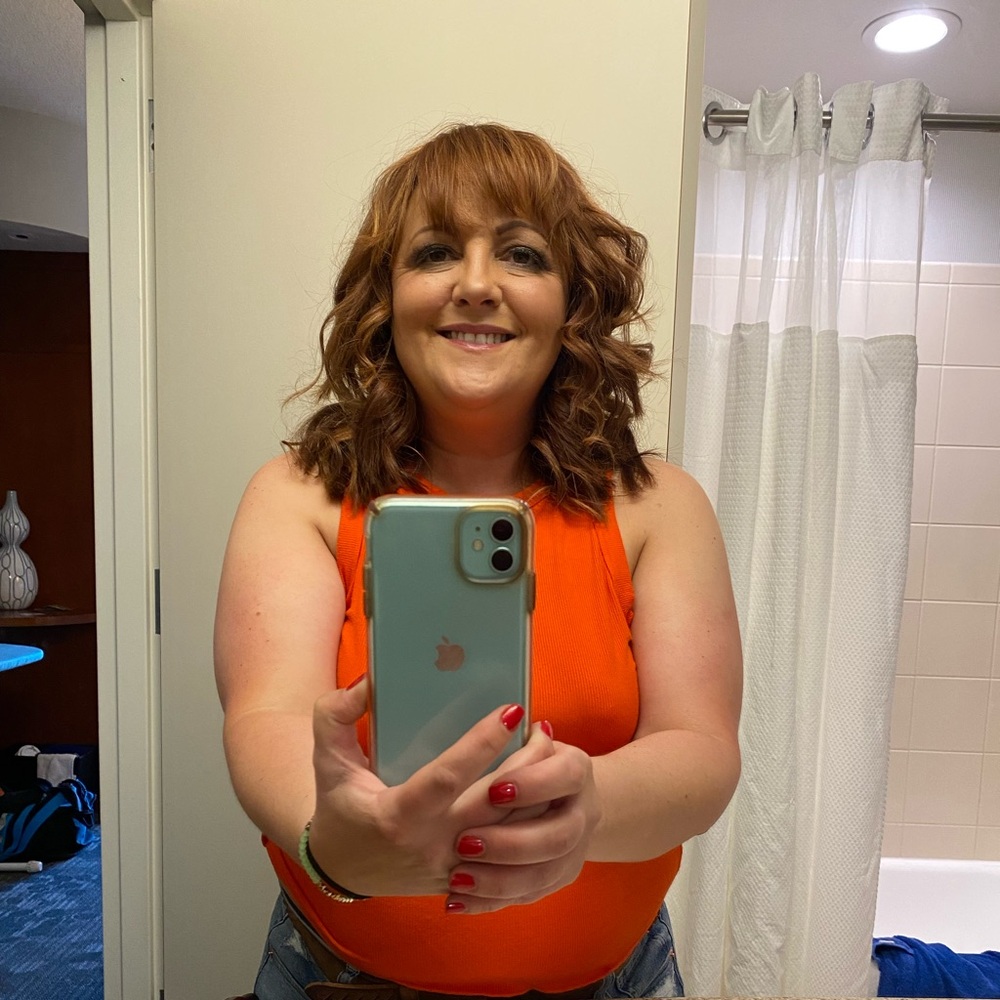Meet your Posher, Jennifer